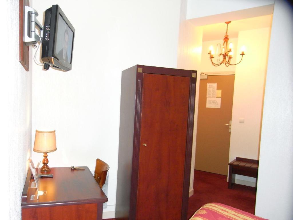 Hotel Du Parc Ла-Рошет Номер фото