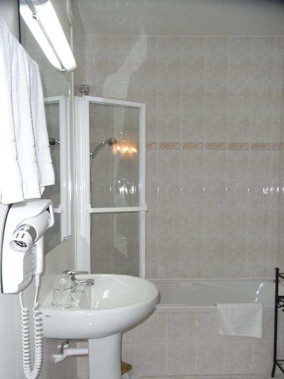Hotel Du Parc Ла-Рошет Номер фото