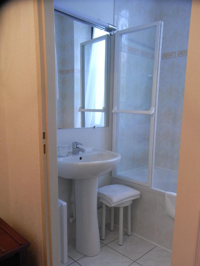 Hotel Du Parc Ла-Рошет Номер фото
